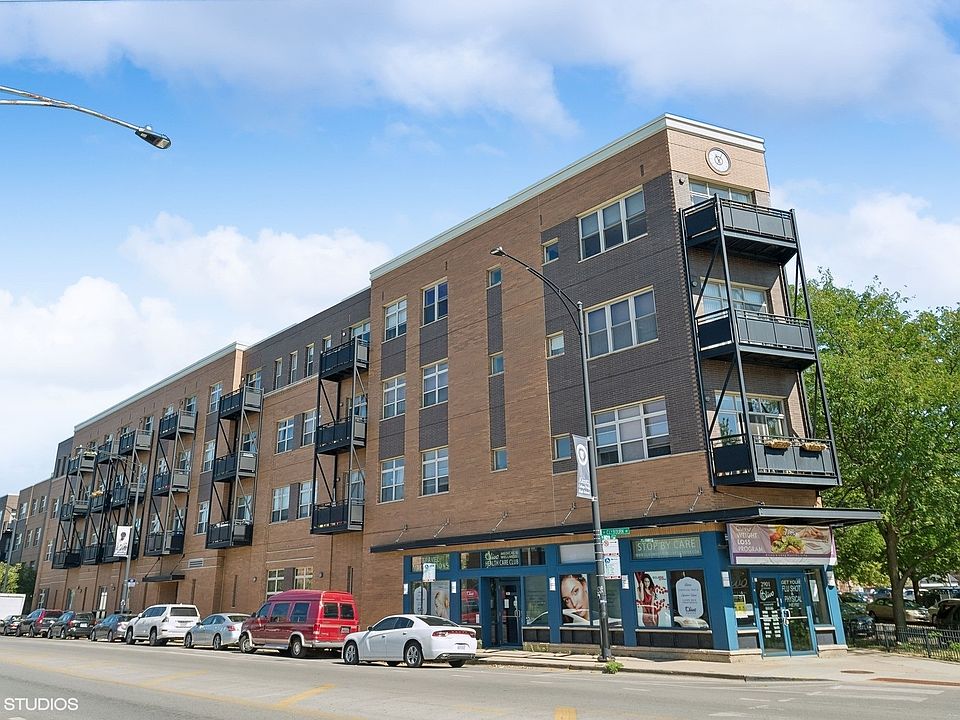 1st image of 2915 N Clybourn Ave Unit 308