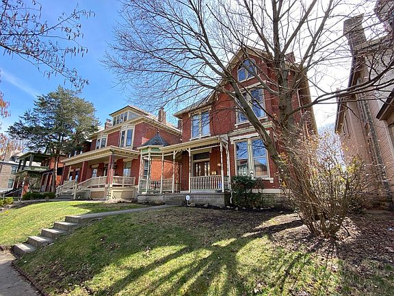 2nd image of 101 W Hubbard Ave
