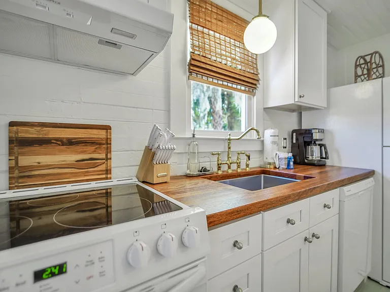 3228 Bannon Dr — Photo 19