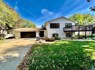 1508 S David Dr, Sioux Falls, SD 57103