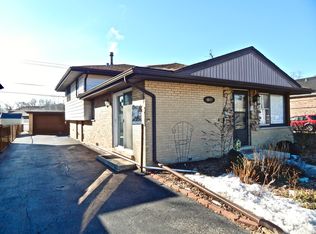 6037 W 99th St, Oak Lawn, IL 60453
