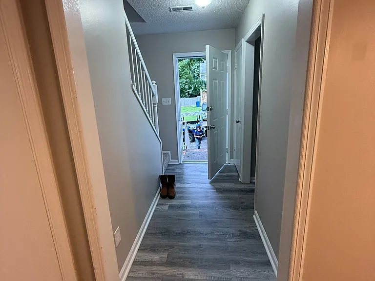1456 Twin Branches Cir SE — Photo 2