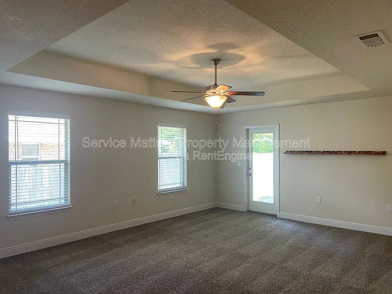 4170 Roosevelt Way — Photo 8