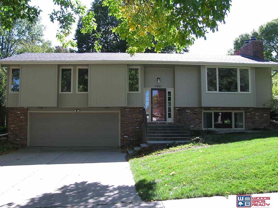 1st image of 7901 Lake St
