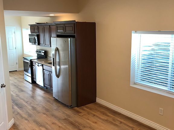 4th image of 12084 S Heron Ridge Cir