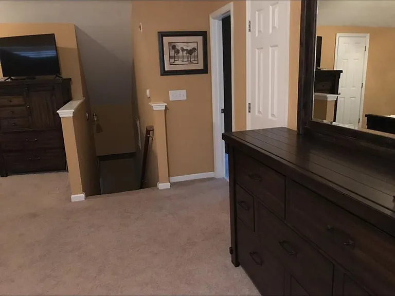 2436 Fulford Ct — Photo 6