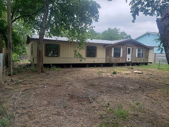 2nd image of 1526 Roadside Dr