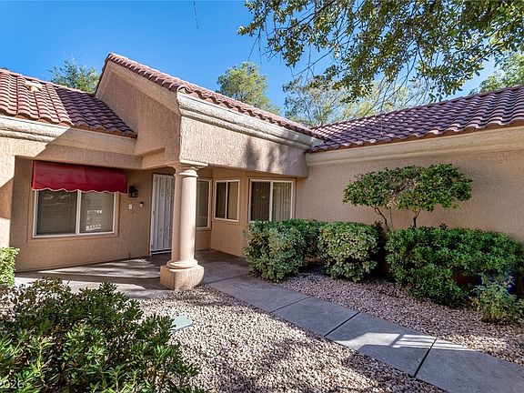 3rd image of 2924 Linkview Dr