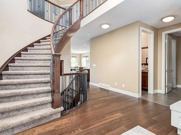 3rd image of 206 SE Waterside Ct