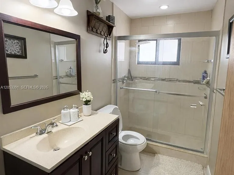 9821 W Elm Ln #9821 — Photo 7