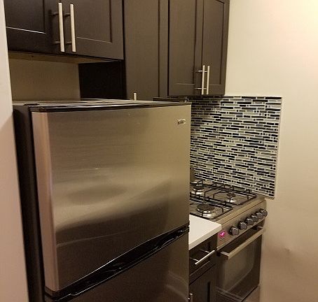 4th image of 985 Ocean Ave #1CF