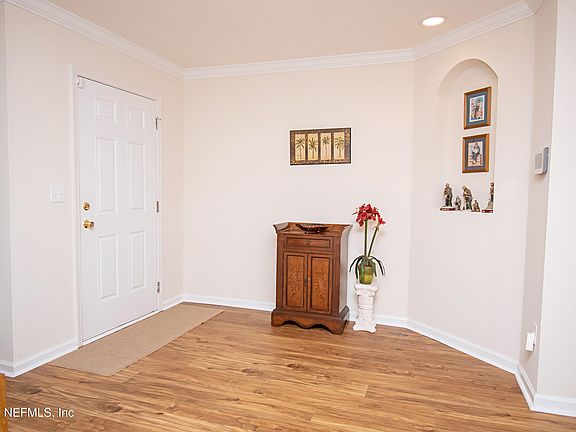 5th image of 12038 BENT Court