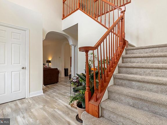 3rd image of 3336 Hunting Ridge Rd