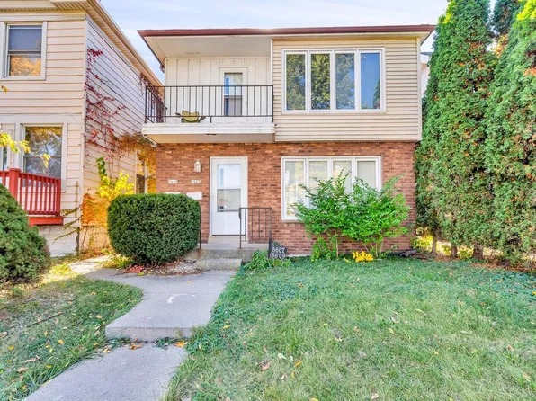 5607 West Burnham STREET #5609, West Allis, WI 53219