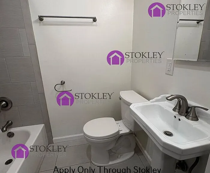747 Harvard Dr — Photo 24