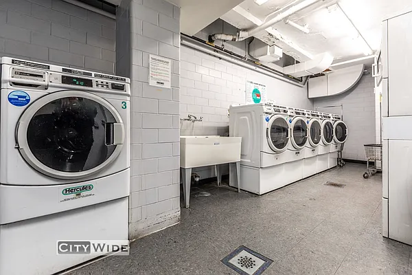 Rented by City Wide Apartments | media 7