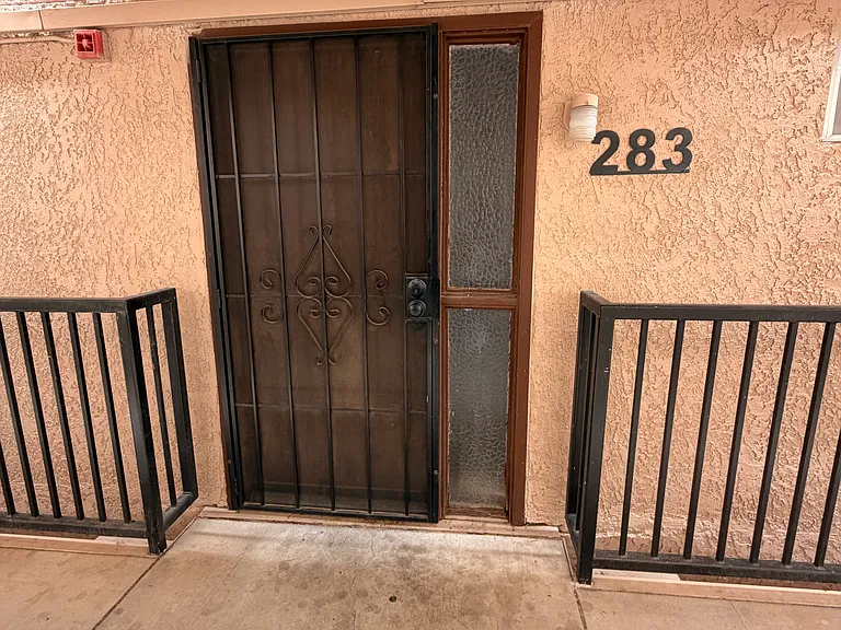 2601 W Broadway Blvd #283 — Photo 1