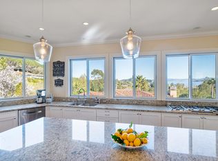 165 Main Dr, San Rafael, CA 94901