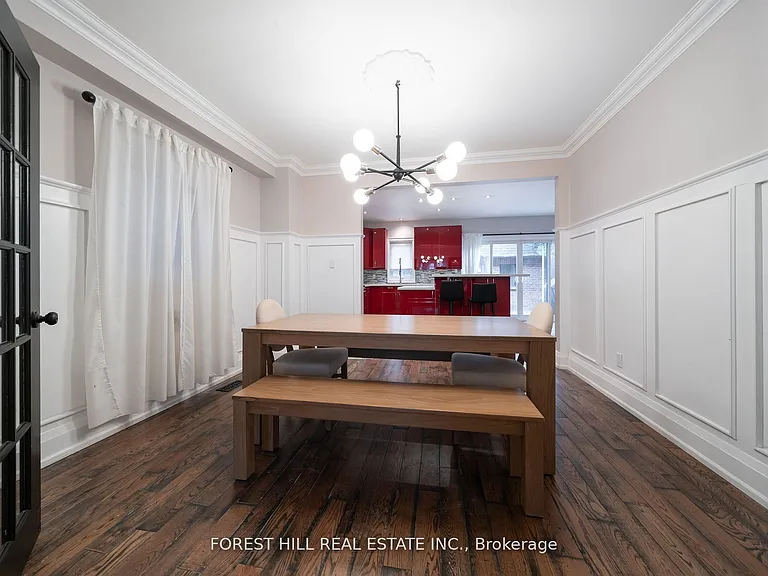 6 Aberdeen Ave — Photo 8