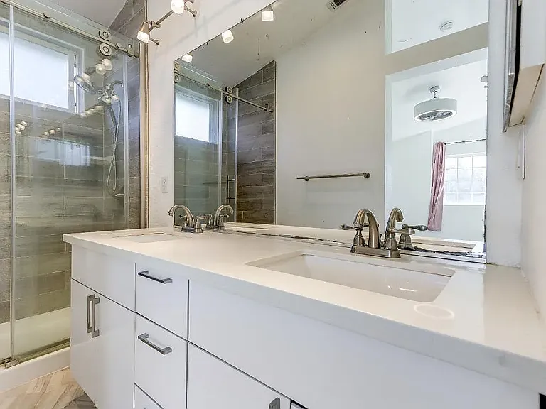 4307 Frontera Dr — Photo 9