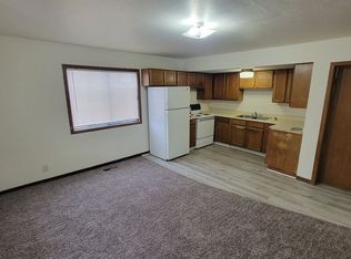 Rent Sux - 919-921 Jennings St, Sioux City, IA 51105
