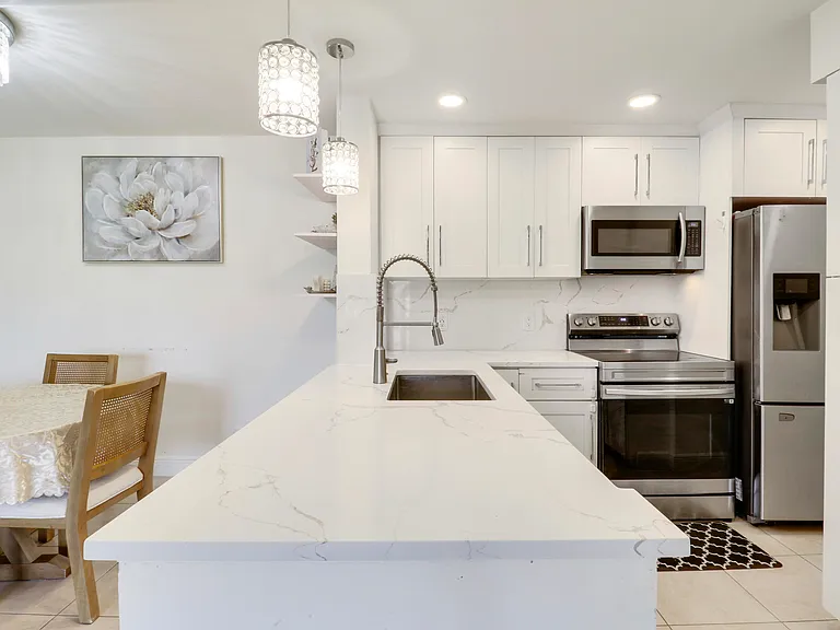 3630 Alder Dr #E2 — Photo 16