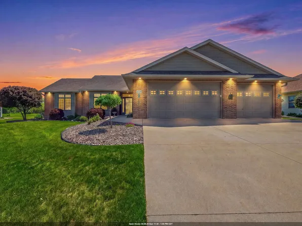1229 Winchester Ave, Fond Du Lac, WI 54935