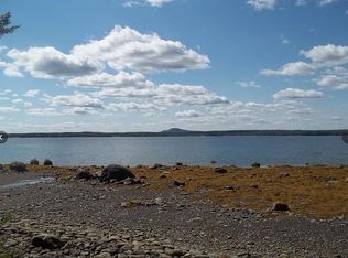 25 Brady Brook Ln, Trenton, ME 04605