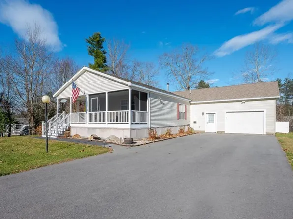10 Tumbleweed Drive, Rochester, NH 03867