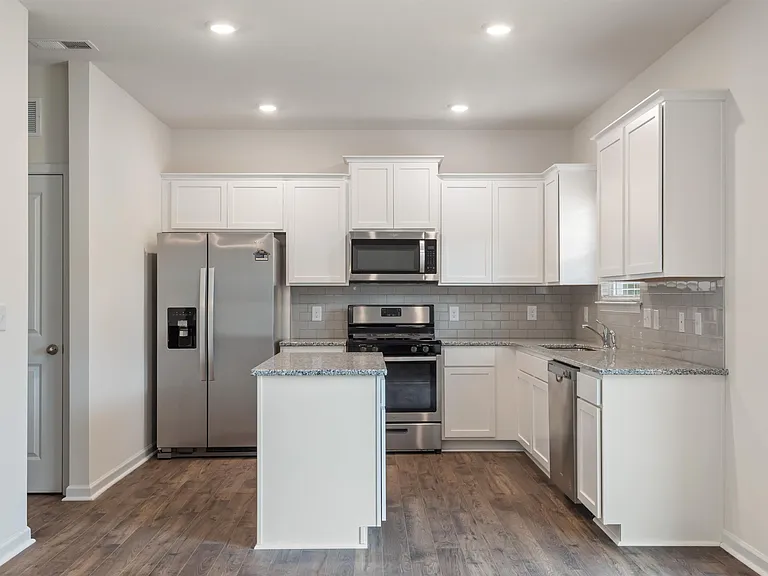5513 English Holly Way — Photo 16