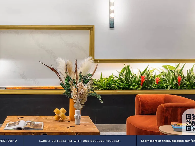 Building's Lounge