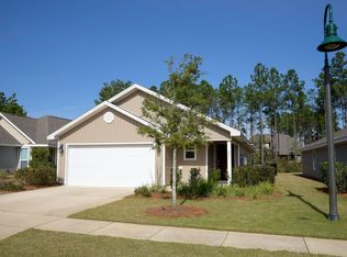 643 Earl Godwin Rd, Freeport, FL 32439