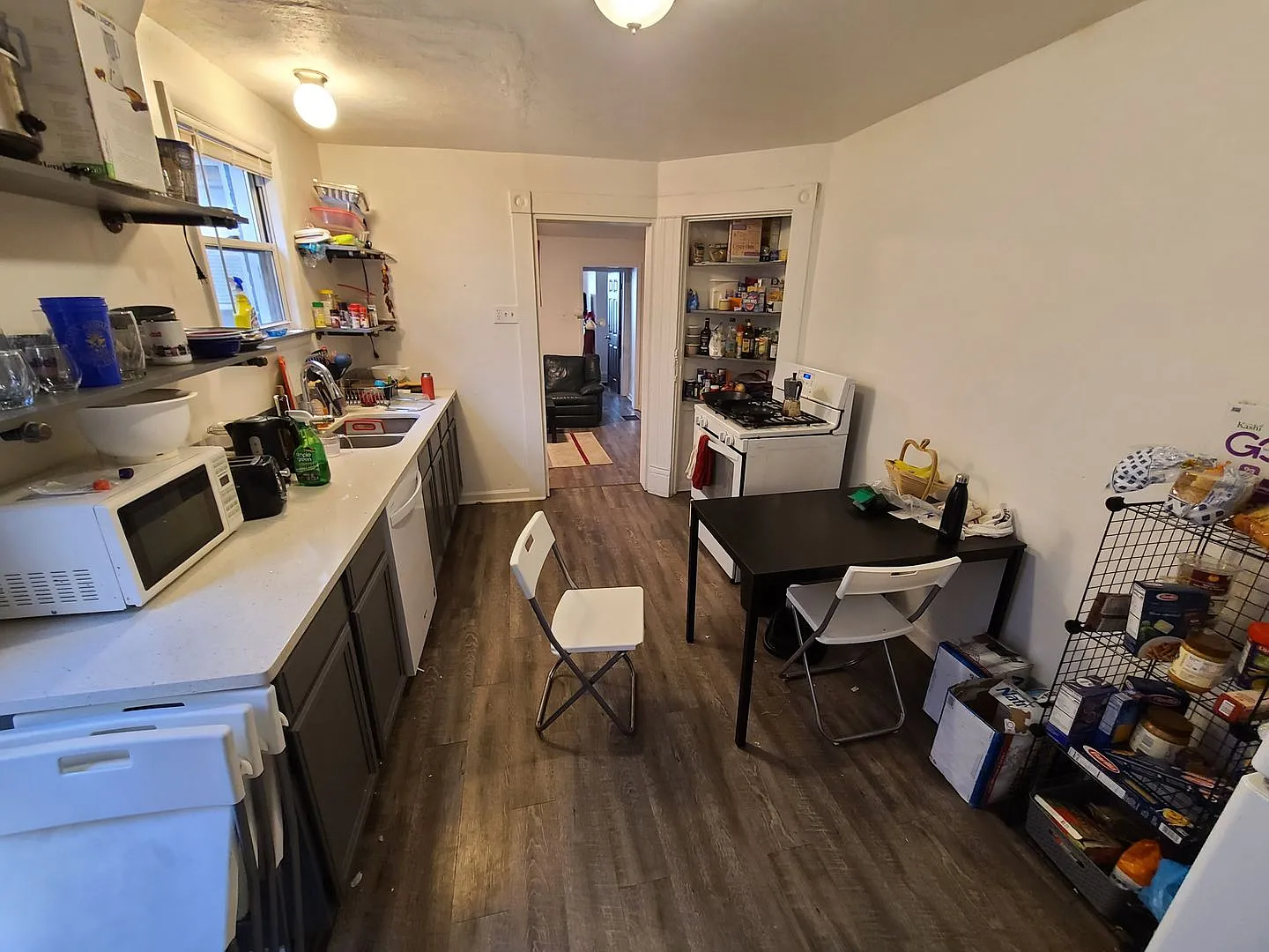 Live Where You Want To Be - 4br Student House Near Pitt & Upmc! — Photo 3