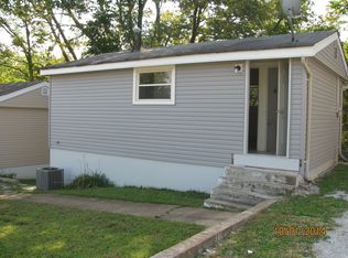 5864 Vera Jane Dr, High Ridge, MO 63049