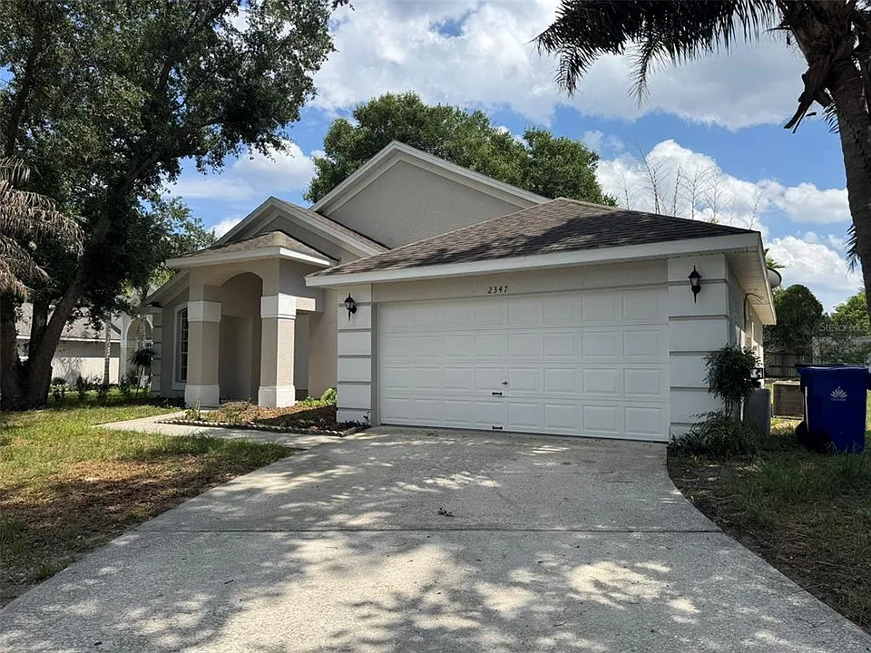 2347 Blake Way