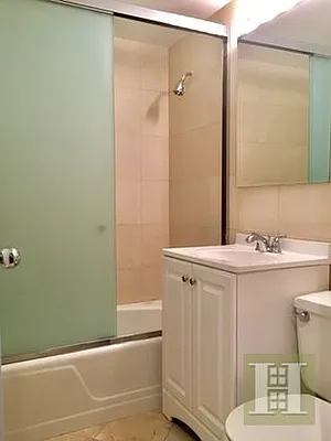 Rented by Halstead Real Estate | media 6