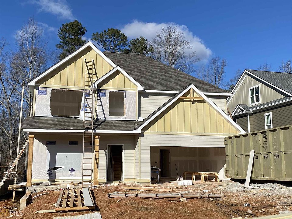 2nd image of 208 Wooded Glen Ln