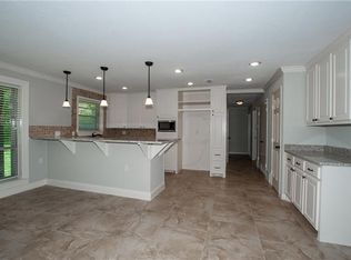 3900 Bendale Rd, Benbrook, TX 76116