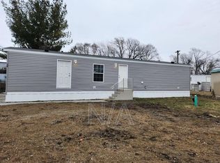 861 Ridge Rd TRAILER 38, Homewood, IL 60430