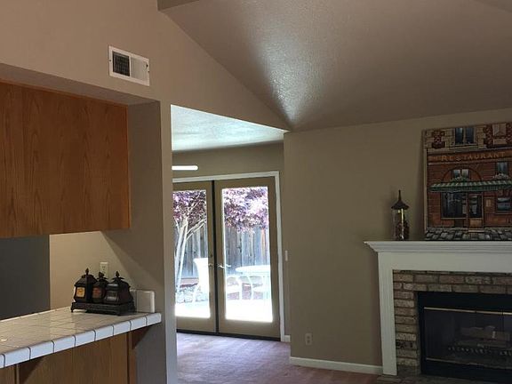 3rd image of 1400 Bristlecone Ct