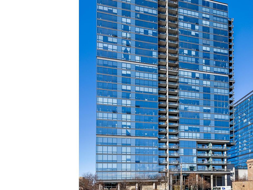 1st image of 860 W Blackhawk St Unit 1706