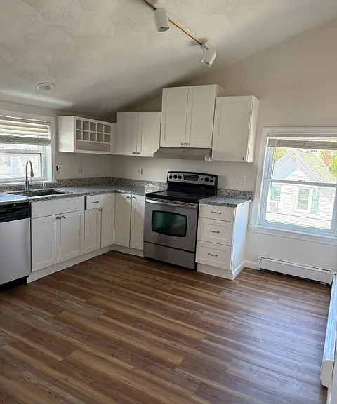 50 Warner St #3 — Photo 2