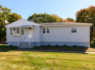 502 Silver Sands Rd, East Haven, CT 06512