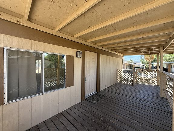 5th image of 2111 Santa Cruz Ave