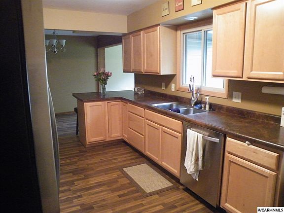 4th image of 868 Verona Ave