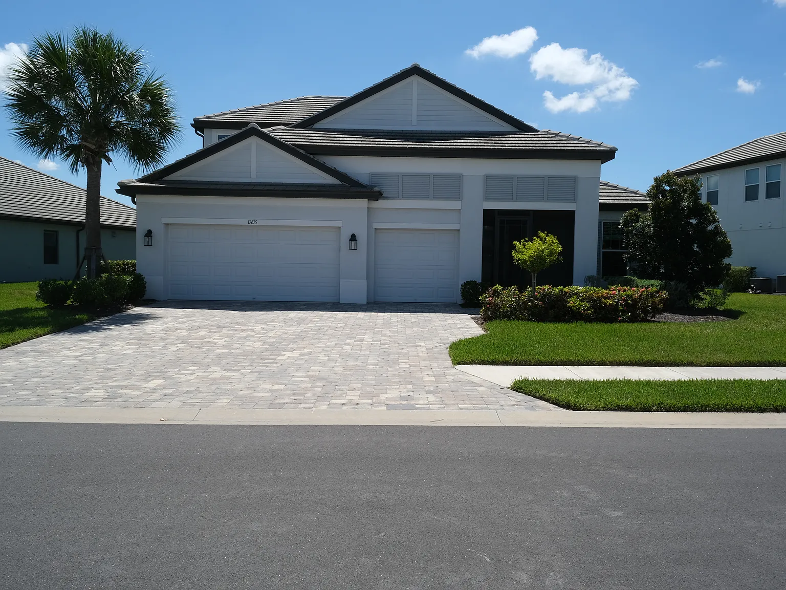 5 bed, 3251 sqft, $5,800 — Photo 2