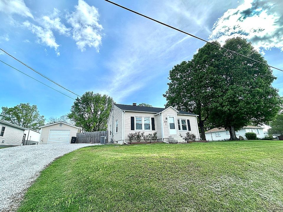 1st image of 309 Murphysboro Rd