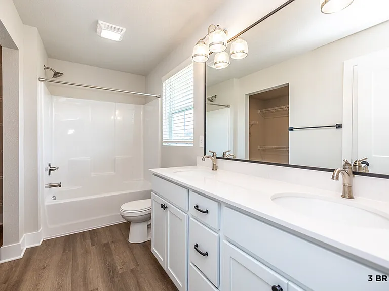 Grand Valley Townhomes — Photo 28