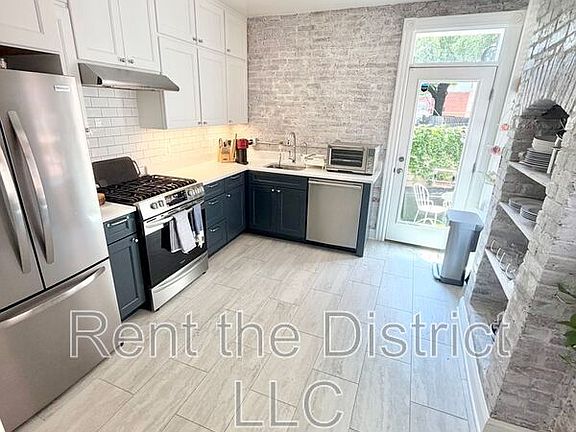 3rd image of 420 Q St NW