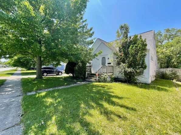 1417 Madison St, Muskegon, MI 49442